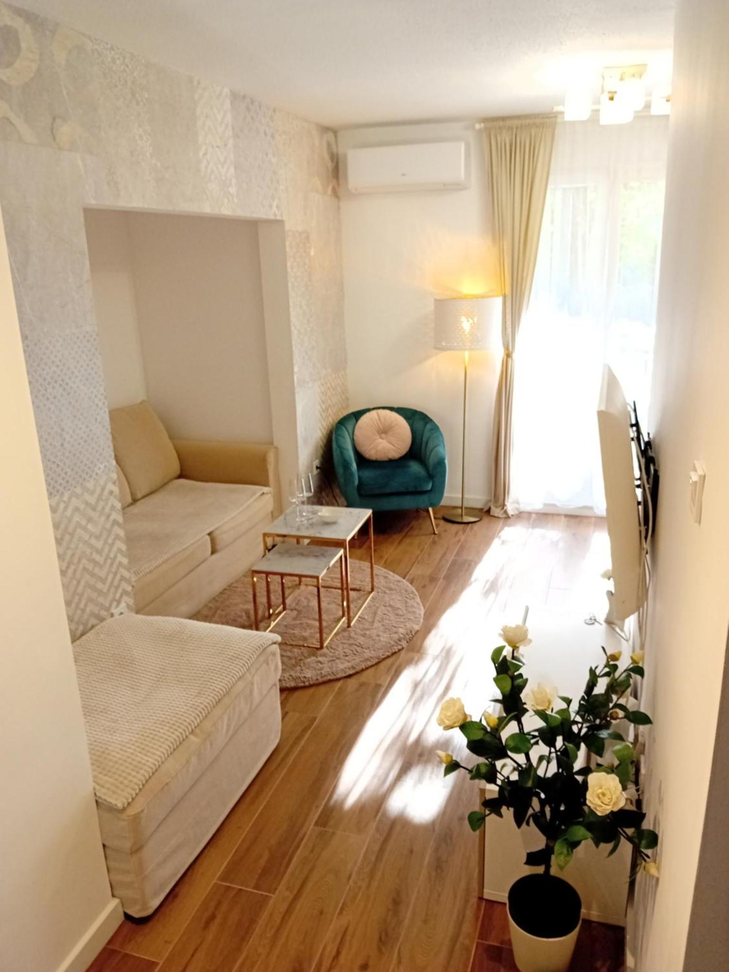 Nice Vacation Porec Bagian luar foto
